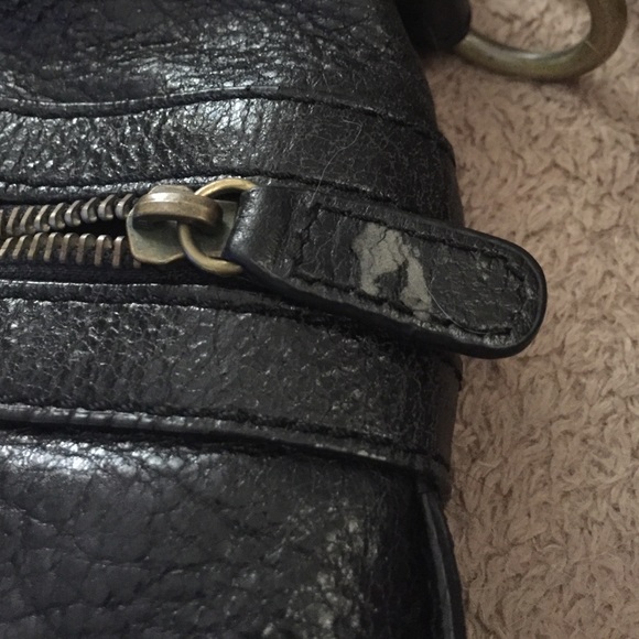 BCBG black leather bag - Picture 3 of 4