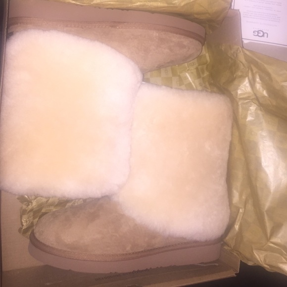 UGG Shoes - UGG Australia W Pattern (Chestnut)
