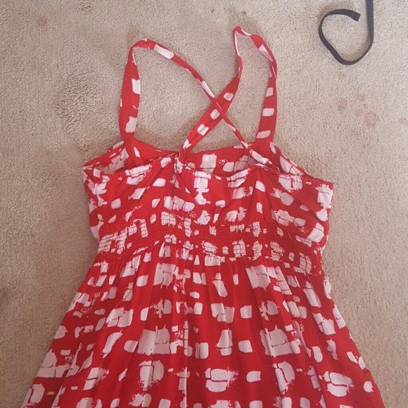 Dress - Picture 3 of 3