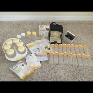 Medela breastpump plus accessories