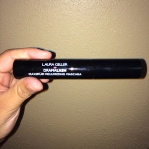 Laura Geller DramaLash Mascara