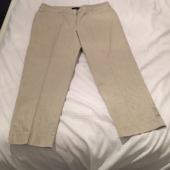 Khaki talbots capris