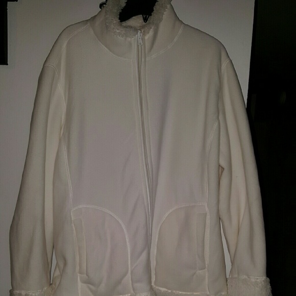 Super cozy warm white reversible jacket sz 2xl