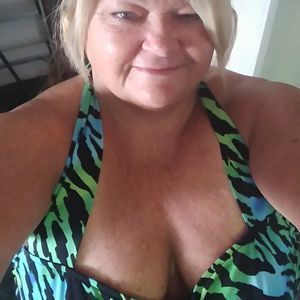 Meet your Posher, Debbie