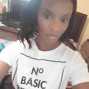 Meet your Posher, Kanisha