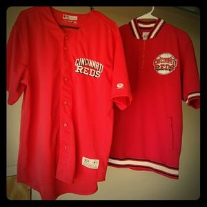 2 Mens Cincinnati Reds Shirts