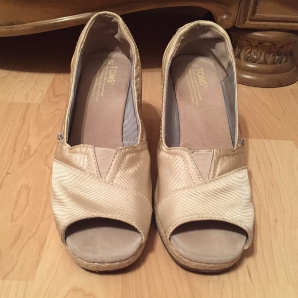 TOMS IVORY GROSGRAIN WOMEN'S WEDDING WEDGES Size 8