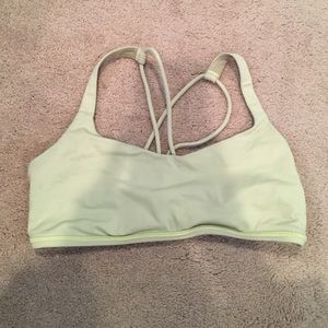Lululemon sports bra