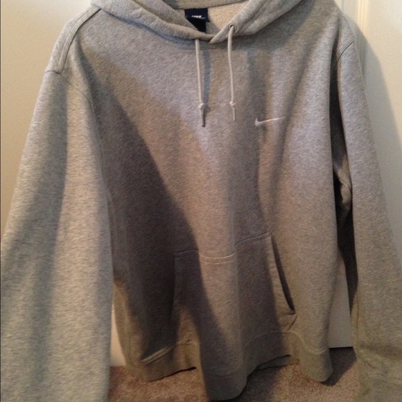 Nike Tops - Nike hoodie