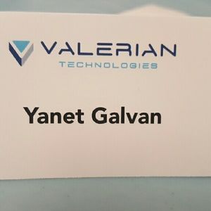 Meet your Posher, Yanet