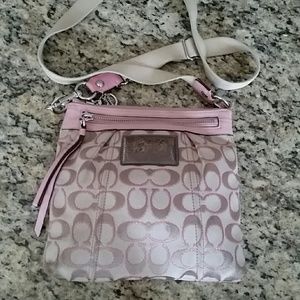 Coach poppy crossbody purse
