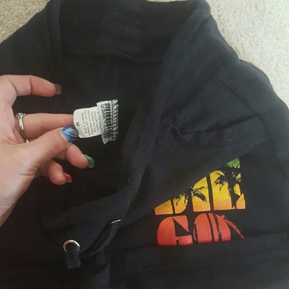 Shorts - Picture 2 of 2