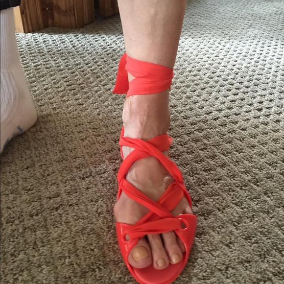 Laceup sandels - Picture 4 of 4