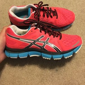 Size 7.5 pink and blue Asics