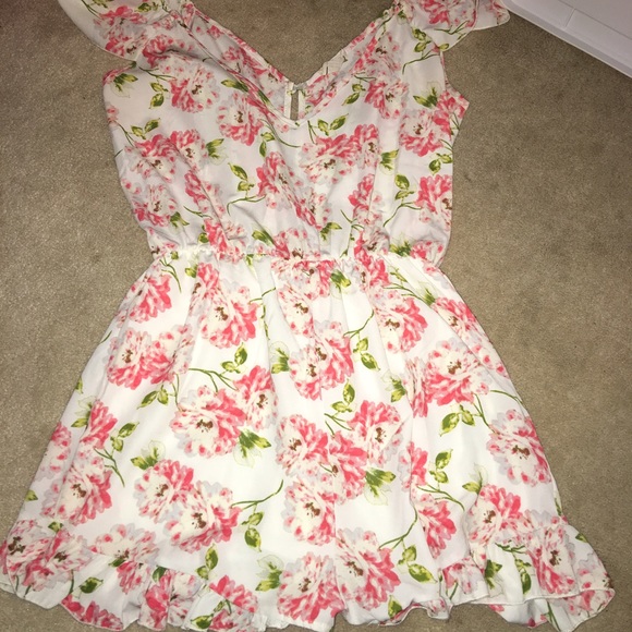 Urban Outfitters Short Sleeve Romper