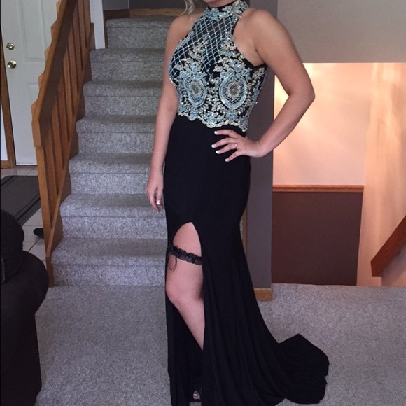 Sherri Hill Exclusive SOLDDDD