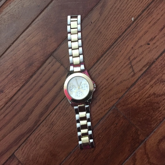 Stylish watch