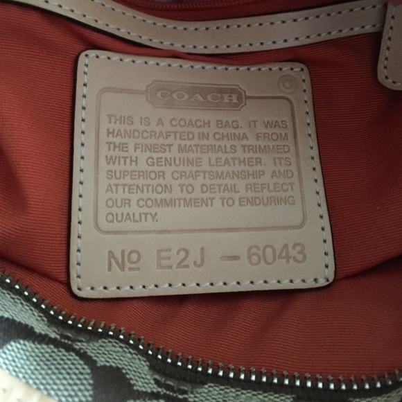 Coach Purse - Picture 4 of 4