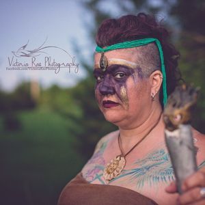 Meet your Posher, Sheila