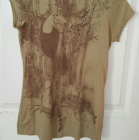 Hurley green pencil sketch tee