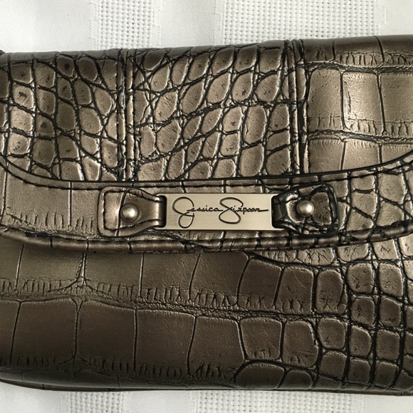 πHPπJessica Simpson clutch/wristlet NWOT - Picture 2 of 9