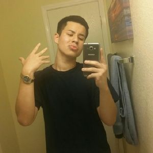 Meet your Posher, Omar