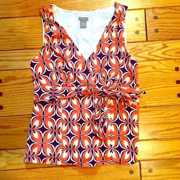Ann Taylor Tops - Cute Ann Taylor Sleeveless Top with Tie