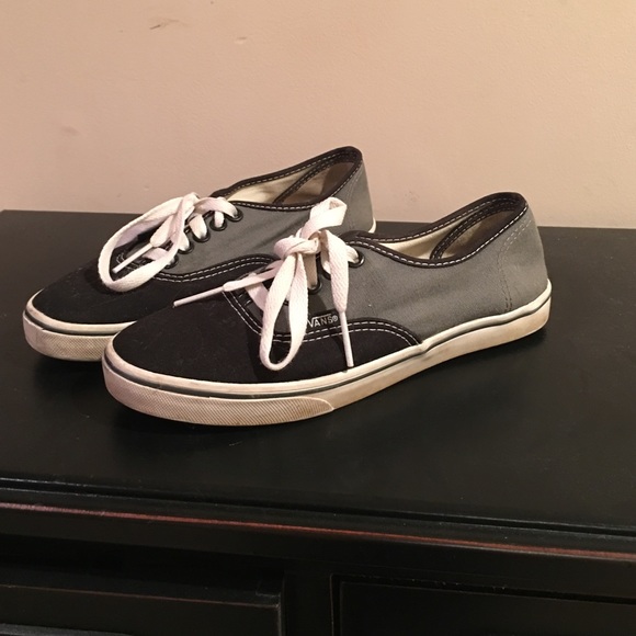 Two-tone Vans - Picture 2 of 3