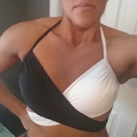 Brand new Victoria Secret bikini top