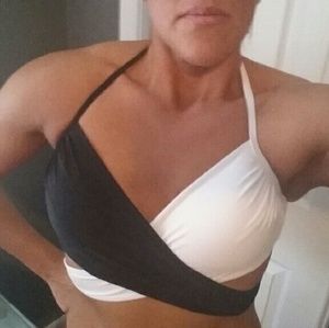 Brand new Victoria Secret bikini top