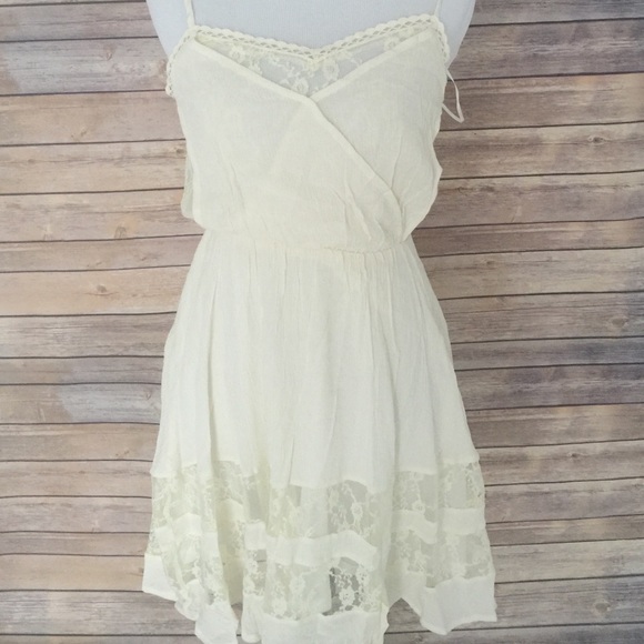Vintage off white dress - Picture 3 of 3