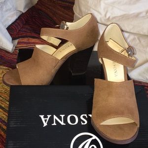 Versona peep toe heels