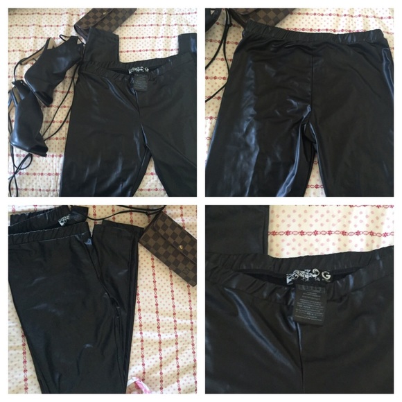 G by GUESS Women's Matte Liquid Leggings - Picture 4 of 4