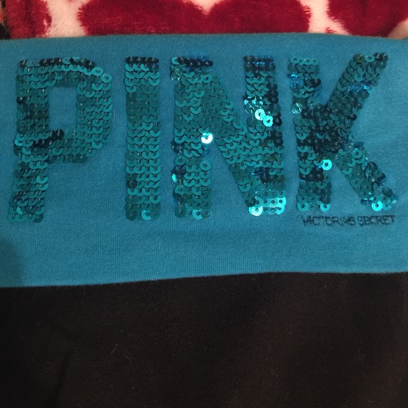 Victoria secret yoga pants 🔥 worn twice 😍 - Picture 3 of 3