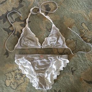 Juicy couture bikini PRICE ⬇️‼️