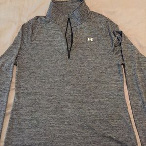 One large 1/4 zip under armor jacket