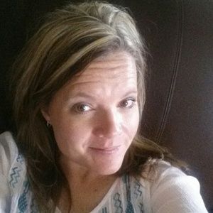 Meet your Posher, Carla