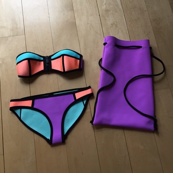 Triangle bikini