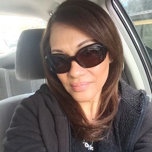 Meet your Posher, Aida