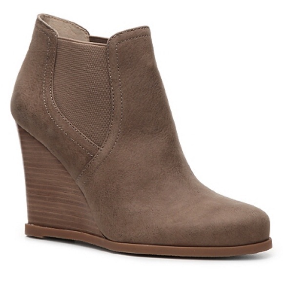 Audrey Brooke Cindy Wedge Bootie