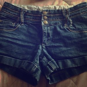 Blue Jean high wasted shorts