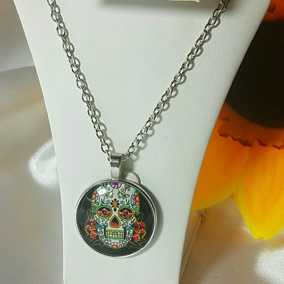 New Necklace silver plated