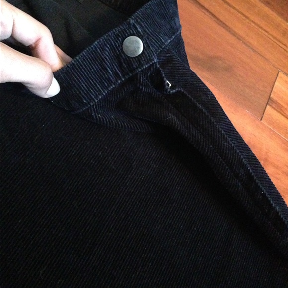 Black corduroy circle skirt - Picture 3 of 3
