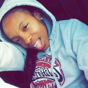 Meet your Posher, Rickeyta