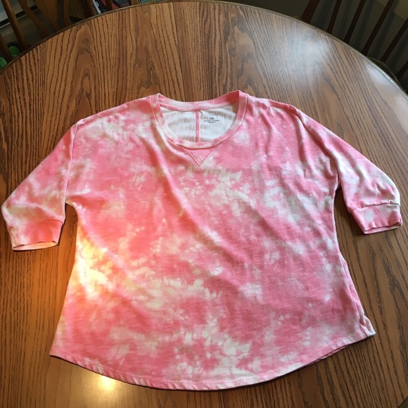 Sonoma Tops - Sonoma 3/4" sleeve light weight sweatshirt.