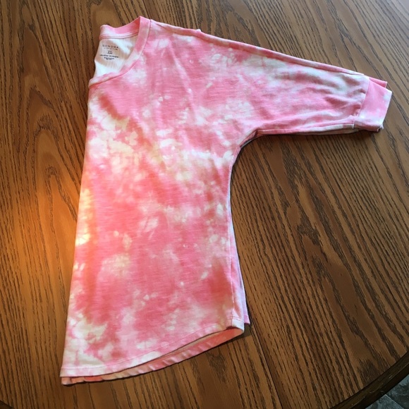 Sonoma 3/4" sleeve light weight sweatshirt. - Picture 2 of 4