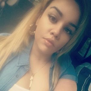 Meet your Posher, Araceliz