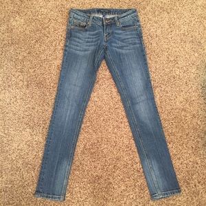 ⬇️ Vigoss Skinny Jeans