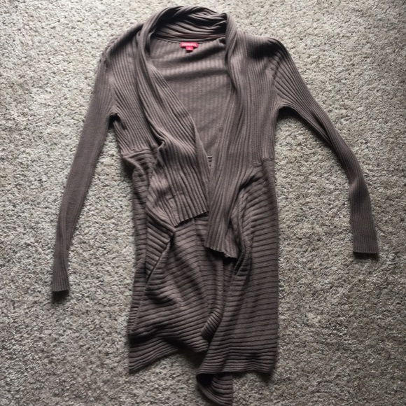 Sweater/Cardigan