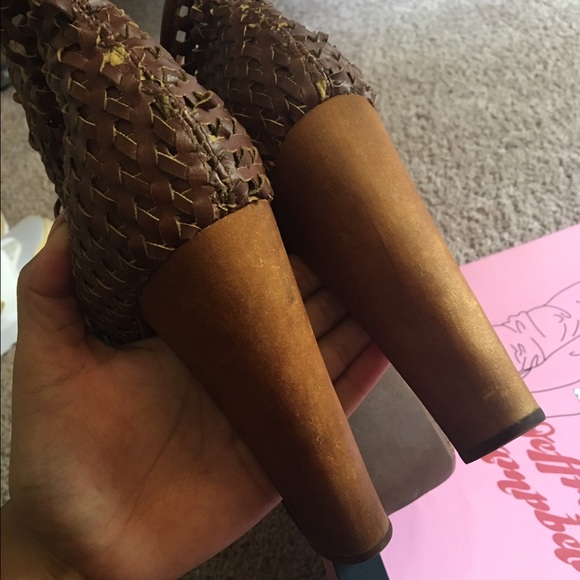 🙅🏽SOLD🙅🏽 Jeffrey Campbell Lita Boot Brown - Picture 3 of 4